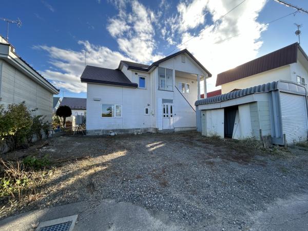 【二世帯】帯広市西十七条北３丁目4-18 内観