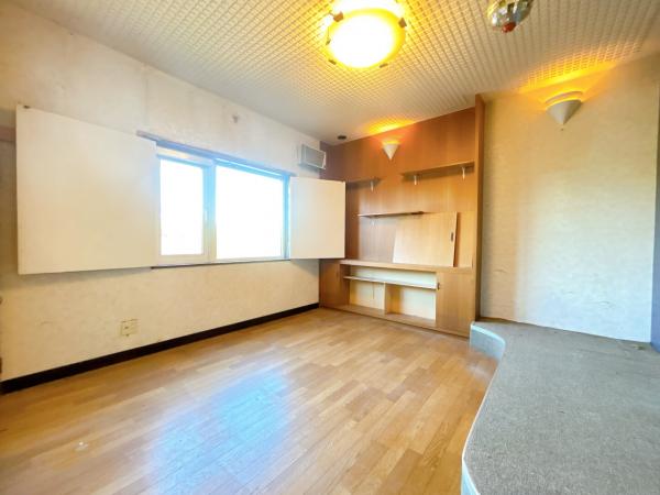 【二世帯】帯広市西十七条北３丁目4-18 内観