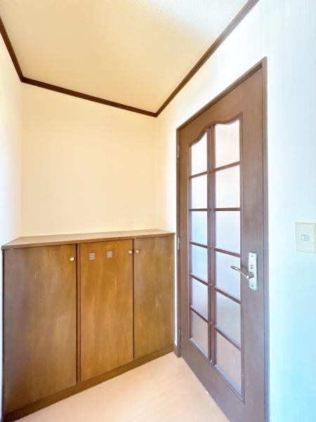 【二世帯】帯広市西十七条北３丁目4-18 内観