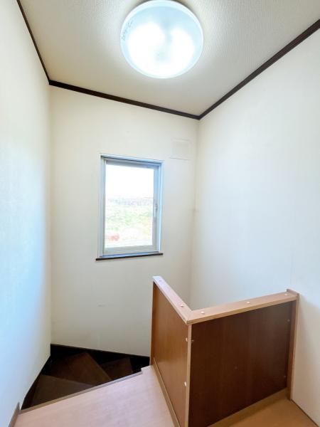 【二世帯】帯広市西十七条北３丁目4-18 内観