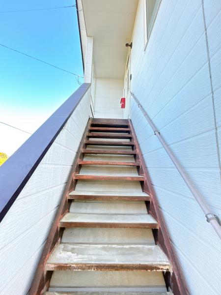 【二世帯】帯広市西十七条北３丁目4-18 内観