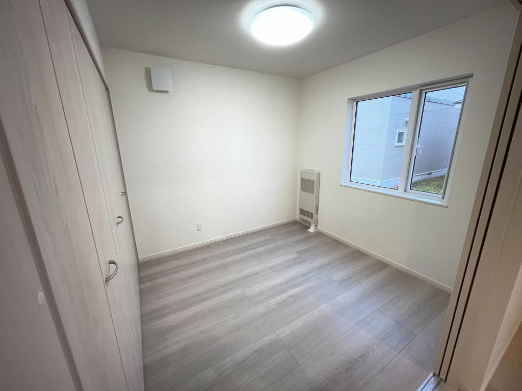 新築分譲住宅　西2条南37丁目　西棟  内観