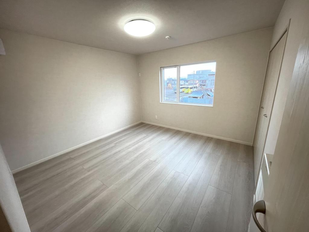 新築分譲住宅　西2条南37丁目　西棟  内観