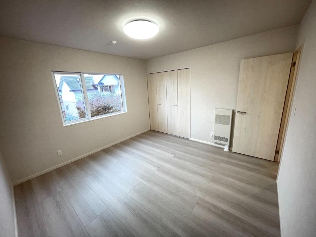 新築分譲住宅　西2条南37丁目　西棟  内観