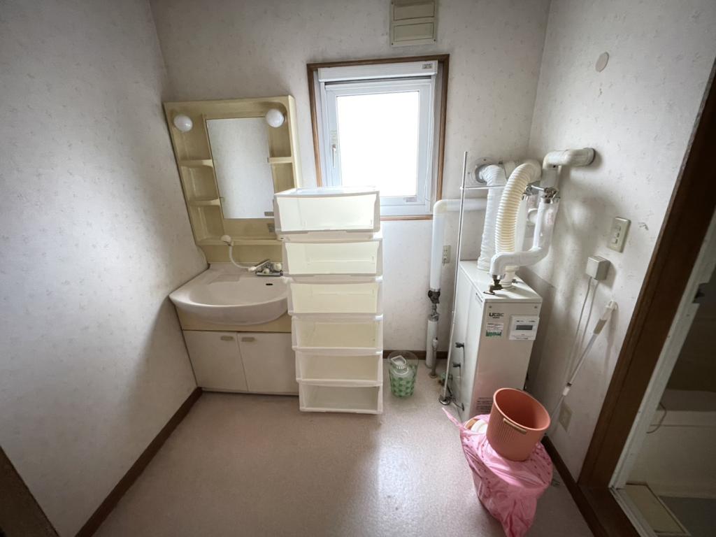 【中古】　西24条南3丁目 内観