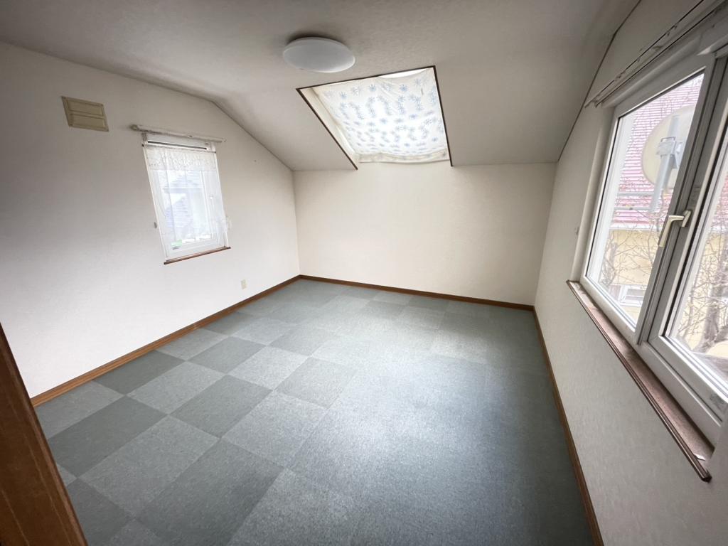 【中古】　西24条南3丁目 内観