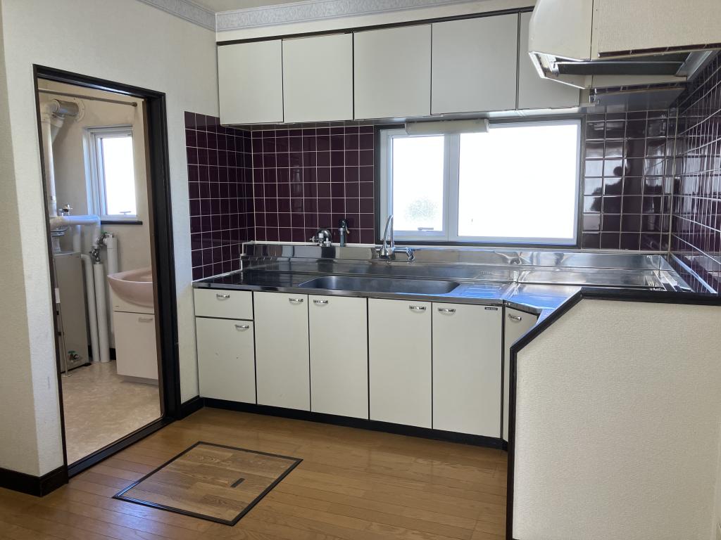 ★売中古物件【仲介】：帯広市西25条南3丁目　つつじが丘小エリア 内観