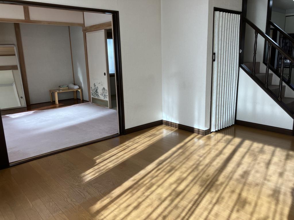 ★売中古物件【仲介】：帯広市西25条南3丁目　つつじが丘小エリア 内観