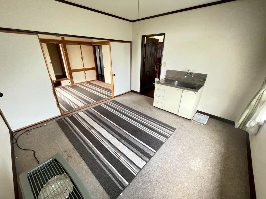 【価格改定】池田町字旭町４丁目　中古戸建 内観