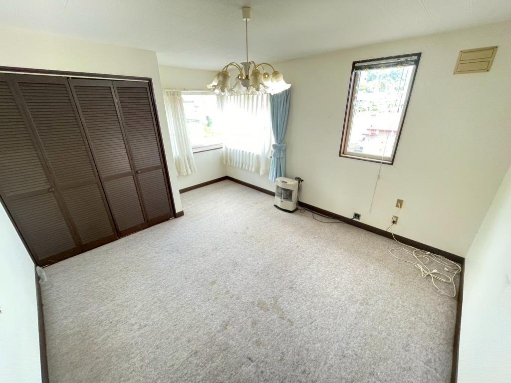 【価格改定】池田町字旭町４丁目　中古戸建 内観