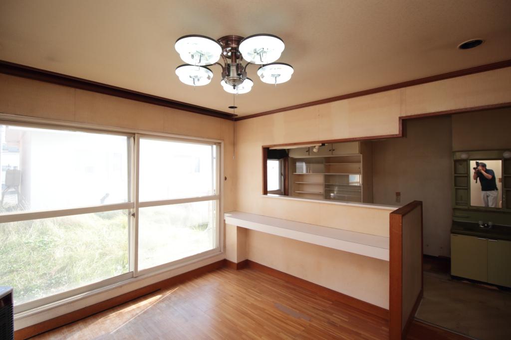 【11/20価格変更】帯広市西21条南3丁目　中古住宅　　開西小／緑園中 内観