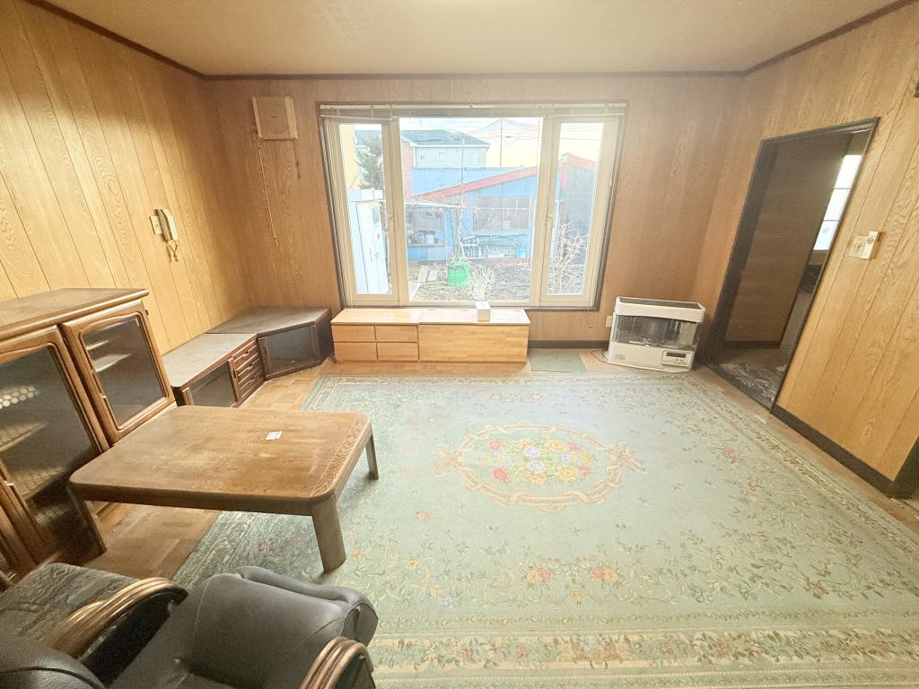 帯広市西12条南12丁目の中古住宅　旗竿地 内観