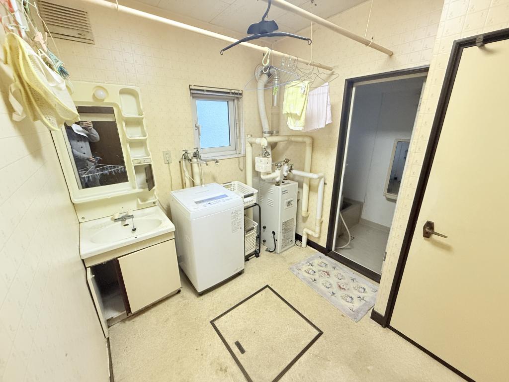 帯広市西12条南12丁目の中古住宅　旗竿地 内観