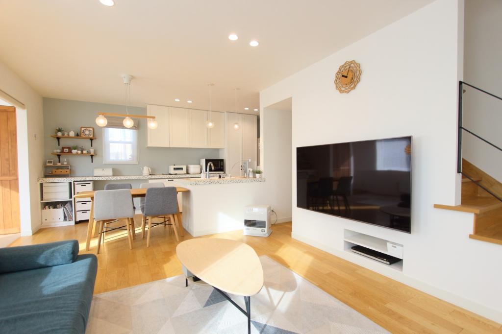 帯広市清流西4丁目北王インターデコハウス 4LDK 築浅住宅 内観