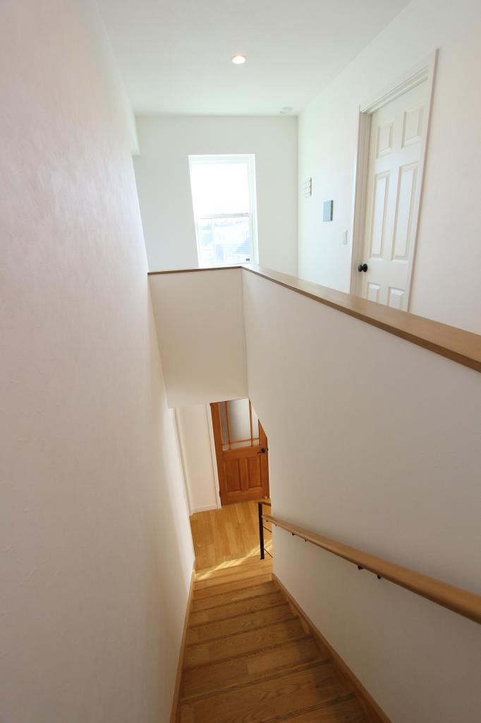 帯広市清流西4丁目北王インターデコハウス 4LDK 築浅住宅 内観