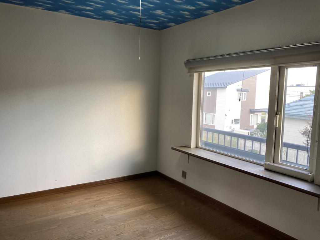 【価格改定】北栄小区域 6SLDK 中古住宅 西11条北4丁目 土地約150坪 内観