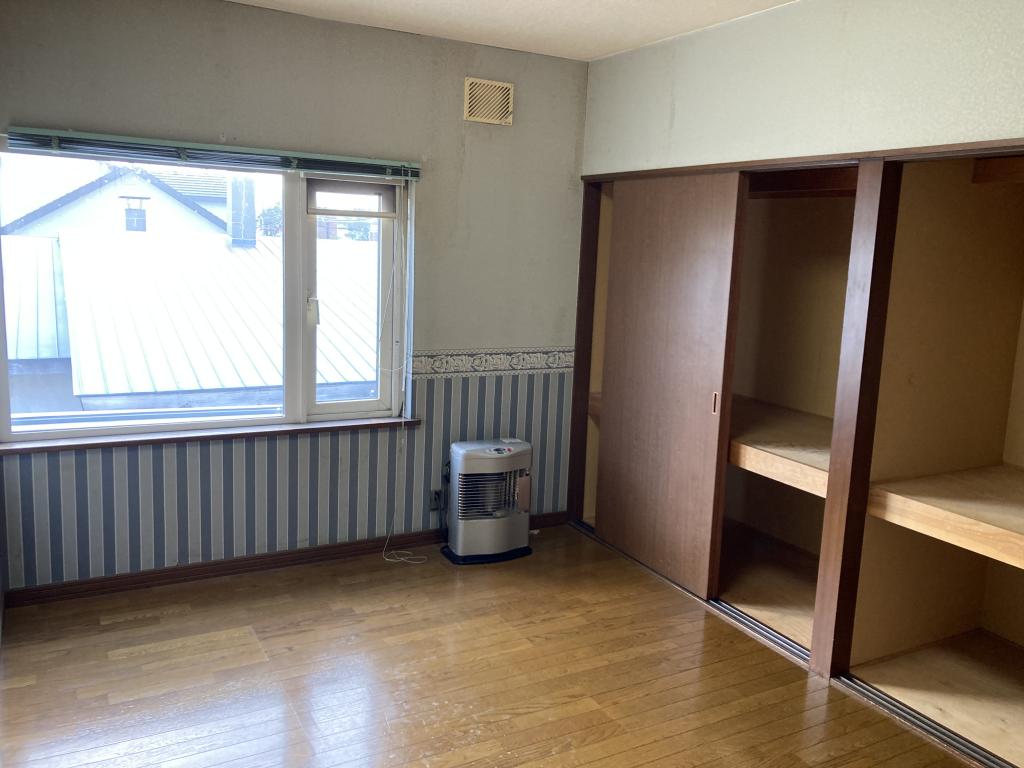 【価格改定】北栄小区域 6SLDK 中古住宅 西11条北4丁目 土地約150坪 内観