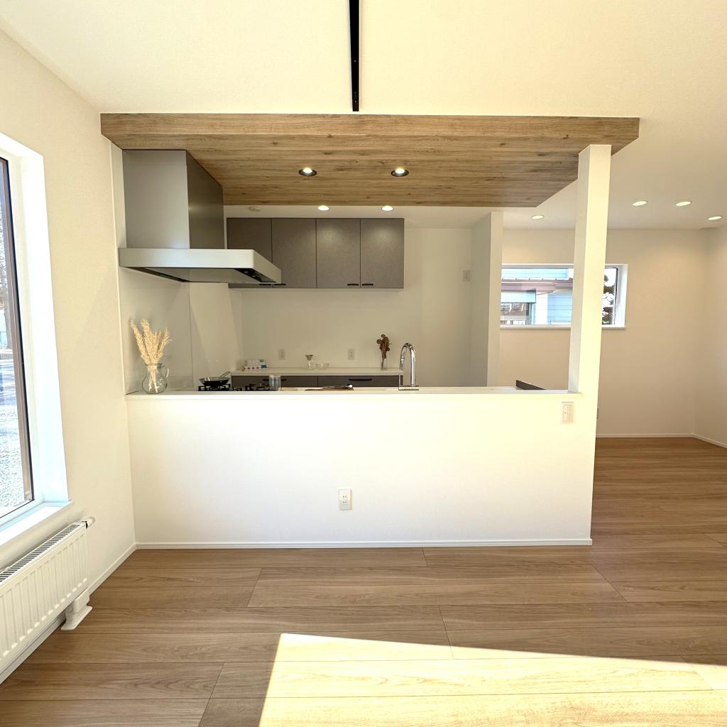 【STANDARD LINE】　グッドフィールド  内観