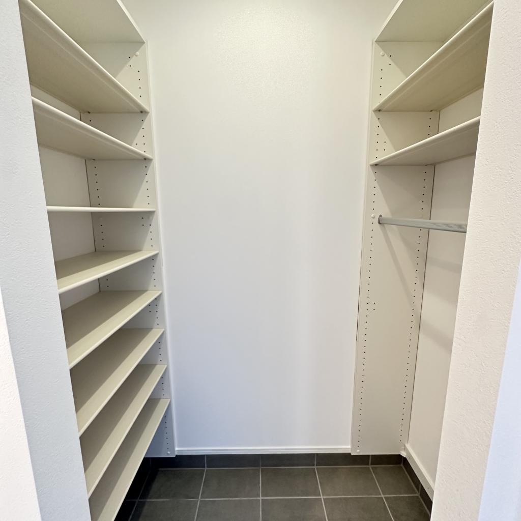 【STANDARD LINE】　グッドフィールド  内観