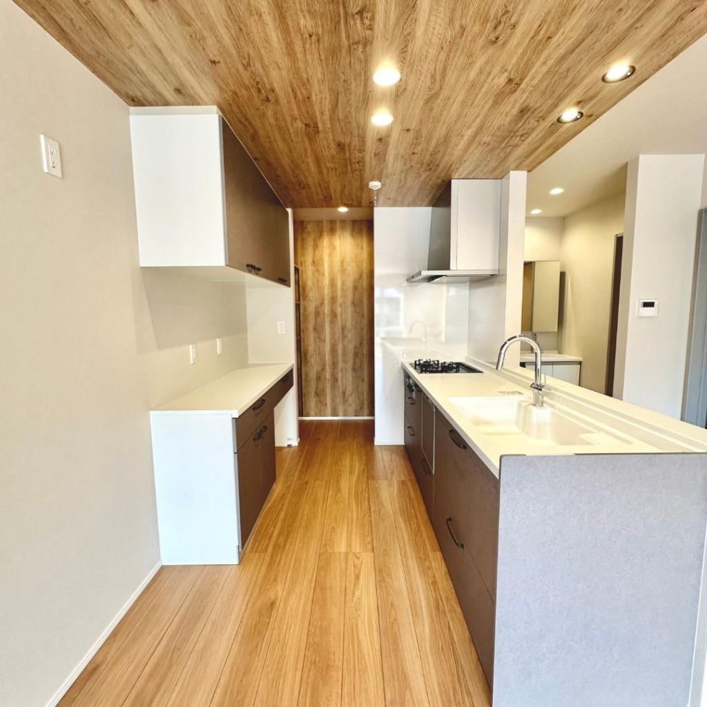 【STANDARD LINE】　グッドフィールド 内観