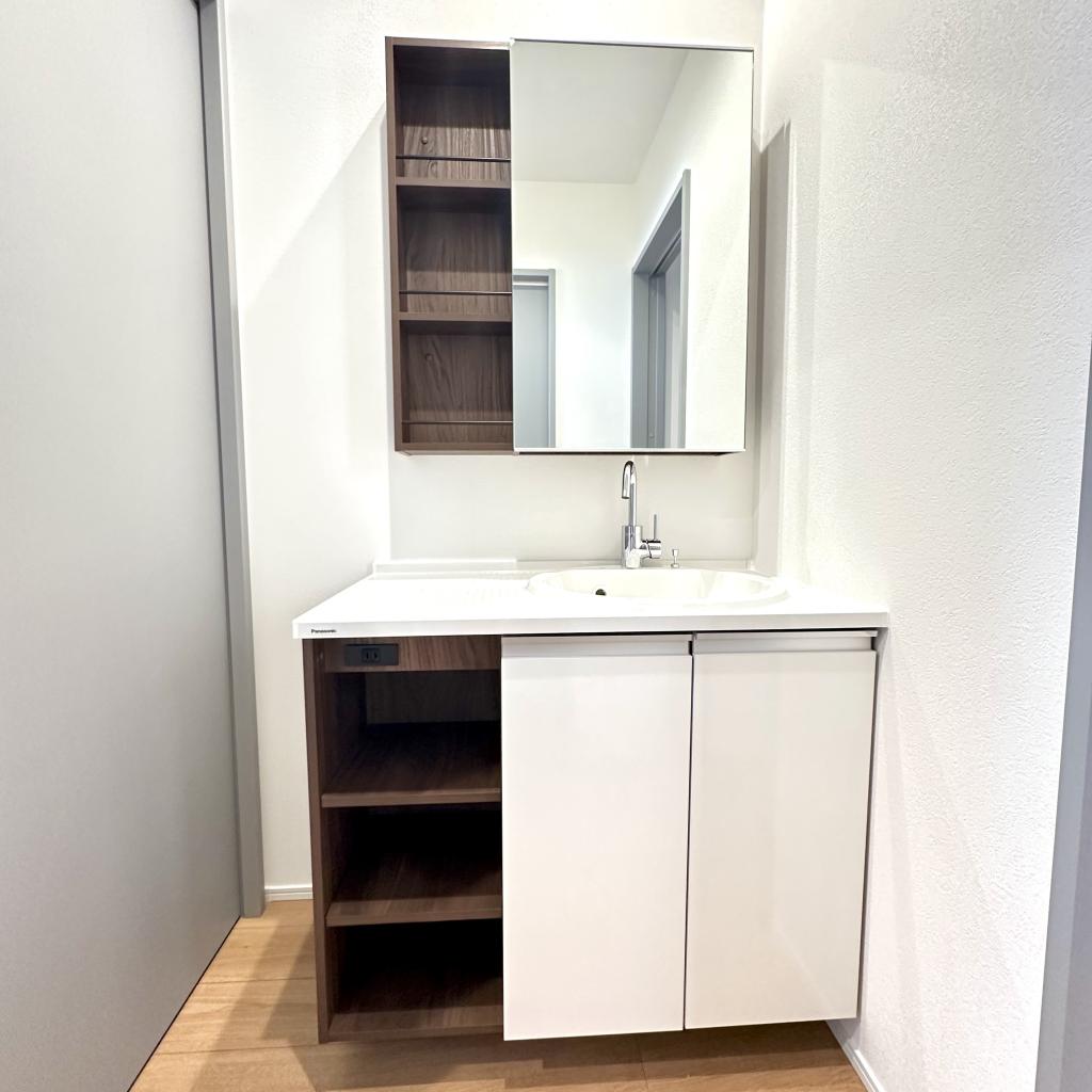 【STANDARD LINE】　 グッドフィールド 内観