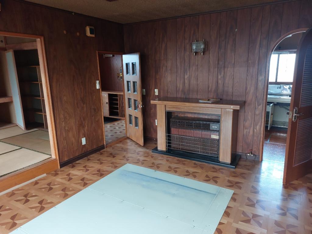 中札内村西１条北５丁目　中古売家 内観