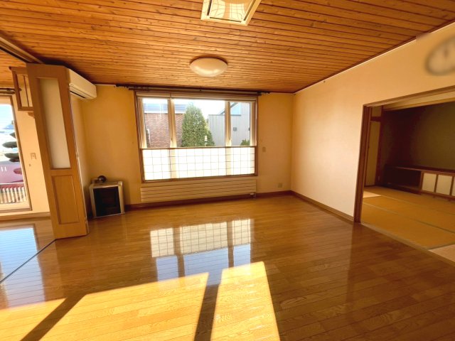 西１１条南１５丁目【自社物件のため仲介手数料無料！】 内観