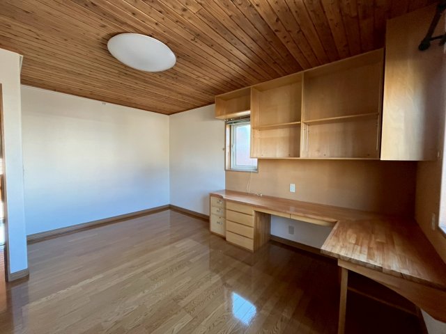 西１１条南１５丁目【自社物件のため仲介手数料無料！】 内観