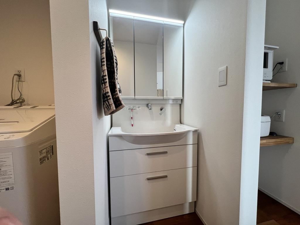 上川郡清水町南二条　築浅中古住宅 内観