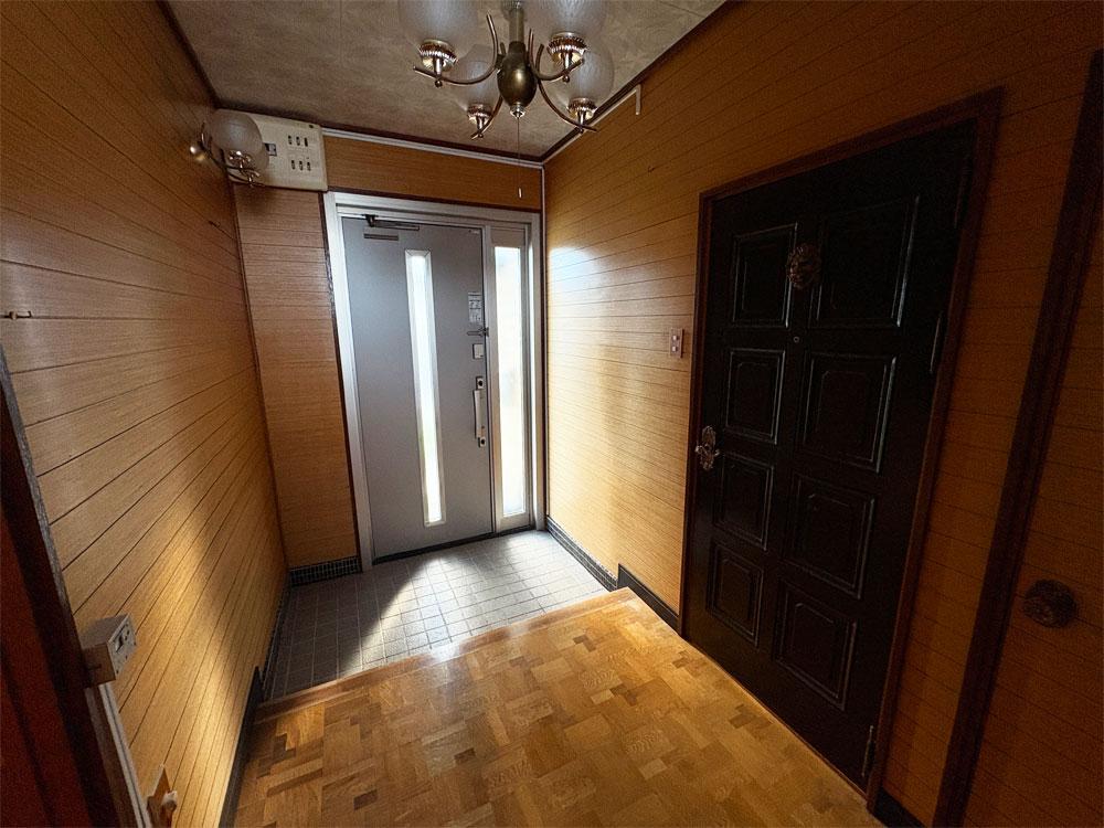 南東角 土地約108坪 陽当り良好 4LDK 中古住宅　音更町緑陽台南区 内観