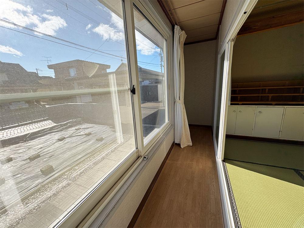 南東角 土地約108坪 陽当り良好 4LDK 中古住宅　音更町緑陽台南区 内観