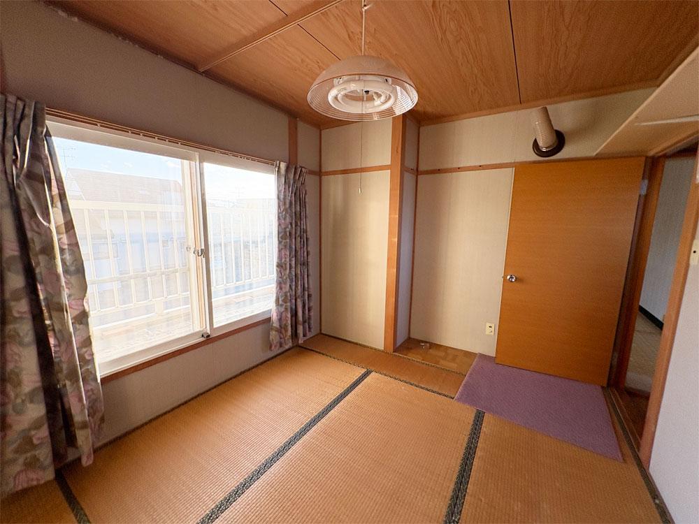 南東角 土地約108坪 陽当り良好 4LDK 中古住宅　音更町緑陽台南区 内観