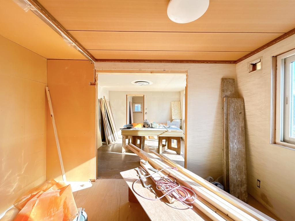 【リフォーム中・静かな住宅街】 北海道河西郡芽室町東8条３丁目2-3 内観