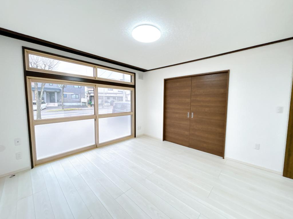 【リフォーム済】帯広市西20条南2丁目21-4  内観