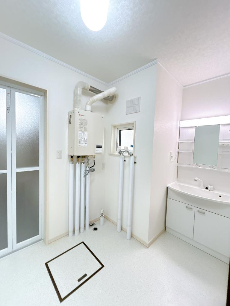 【リフォーム済】帯広市西20条南2丁目21-4  内観