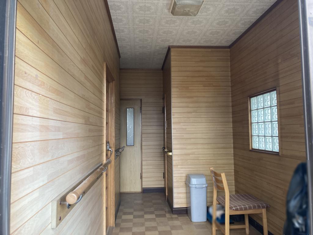 西１６条南３０丁目【南道路付き！リノベーション向け平家建！】 内観