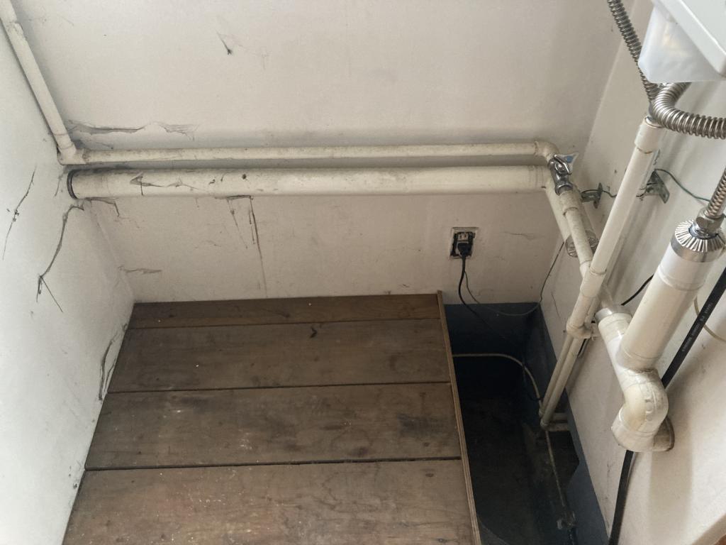 西１６条南３０丁目【南道路付き！リノベーション向け平家建！】 内観