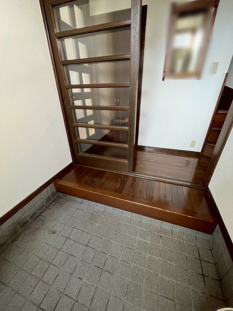 西２０条南５丁目【西エリアに４ＳＬＤＫの中古住宅登場！！】 内観