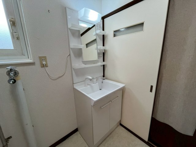 西２０条南５丁目【西エリアに４ＳＬＤＫの中古住宅登場！！】 内観