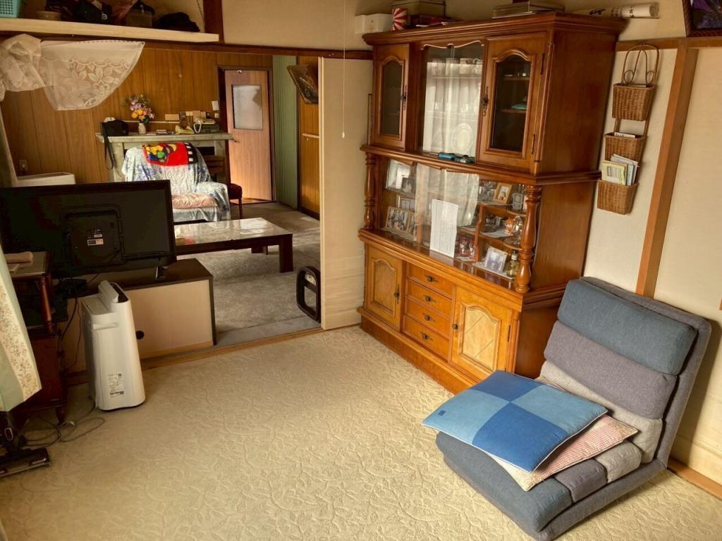 浦幌町字幸町　店舗付き住宅 内観