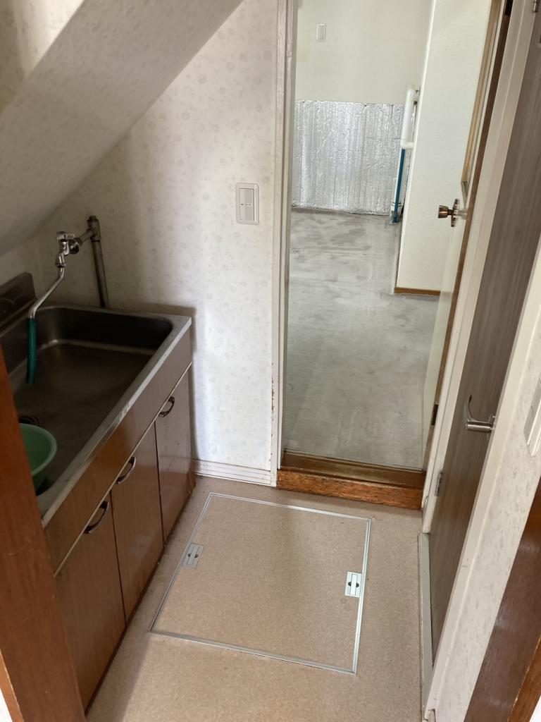 東９条南１２丁目【利便性の高い東エリア！リフォーム向き！】 内観