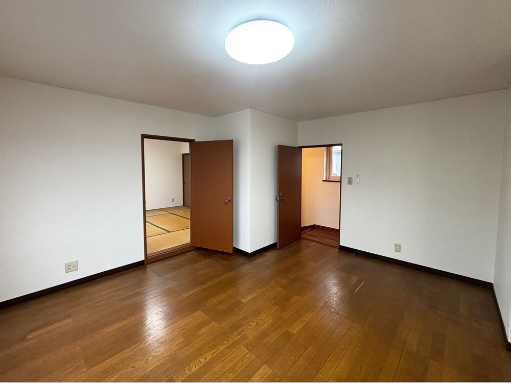 【価格改定】【仲介手数料なし】4LDK中古住宅 音更町宝来仲町北1丁目 内観