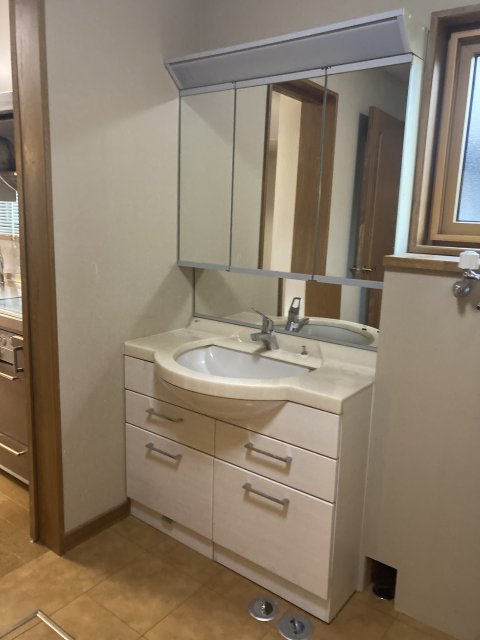 西１８条南２丁目【西エリアのセミ電化４ＬＤＫ登場！！】 内観