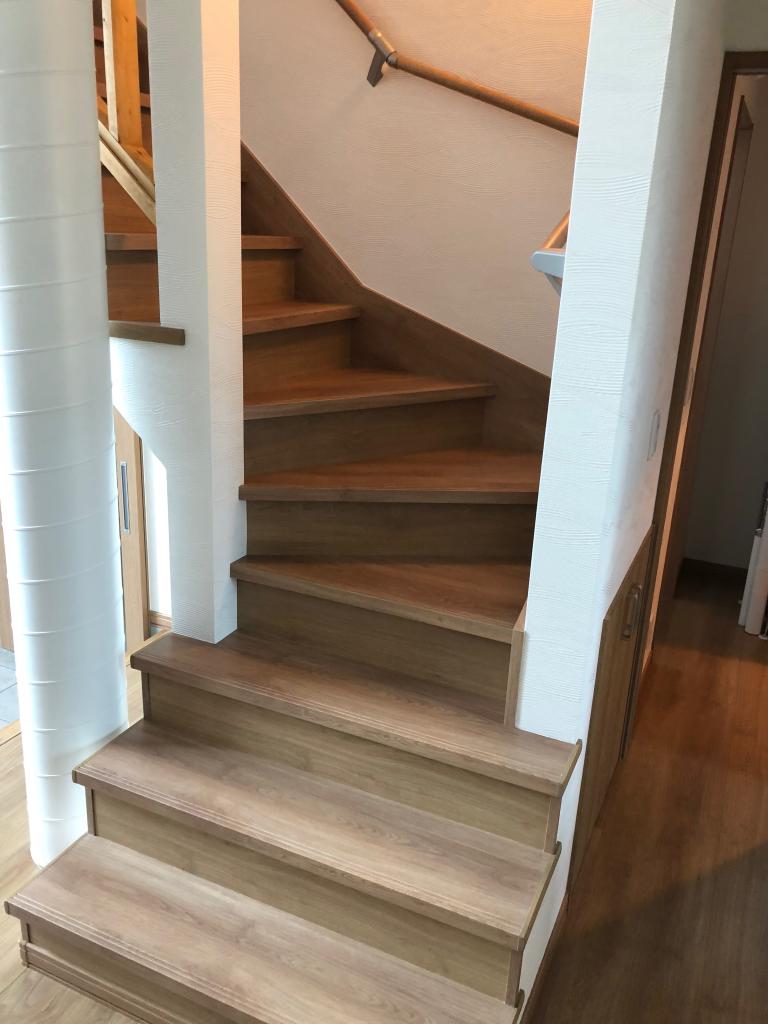 東６条南３丁目　中古戸建 内観