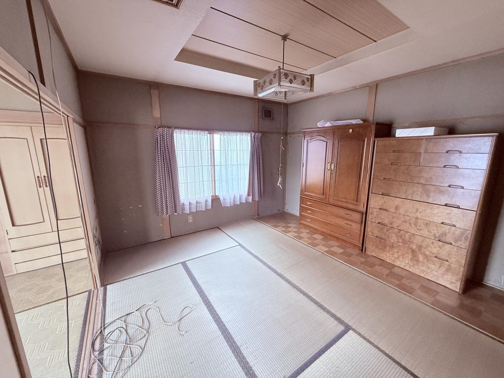 ※価格改定　西16条南30丁目の中古戸建　平屋のリノベ向け物件♪  内観