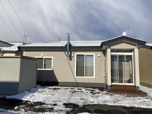 足寄町北１条４丁目【平成２２年築・平家建登場！】 内観