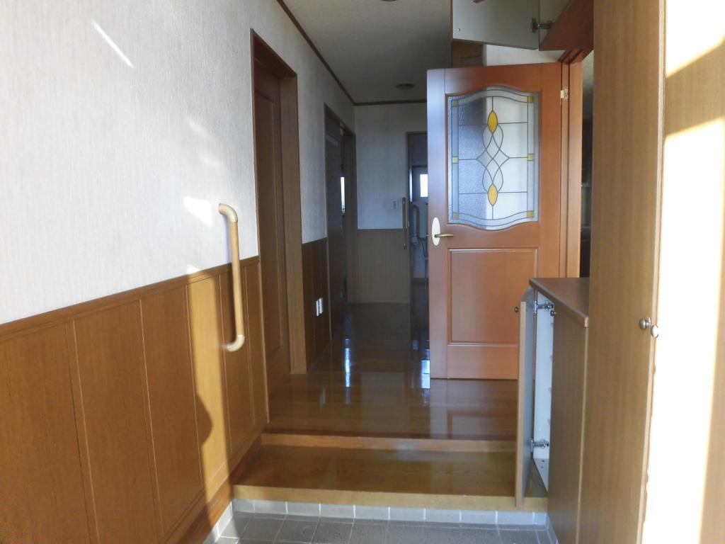 池田町字利別西町28番地21（南西角地）【売中古住宅：平家3LDK】 内観