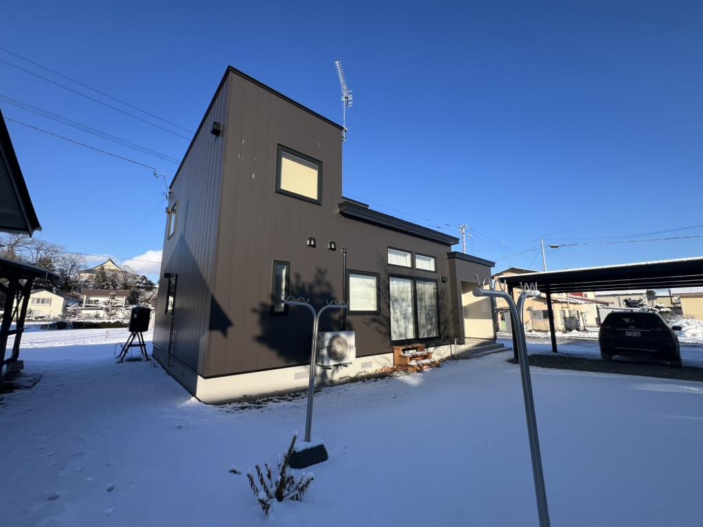 ♪築１年♪　♪北東角地♪　足寄町西町＿築浅住宅 内観