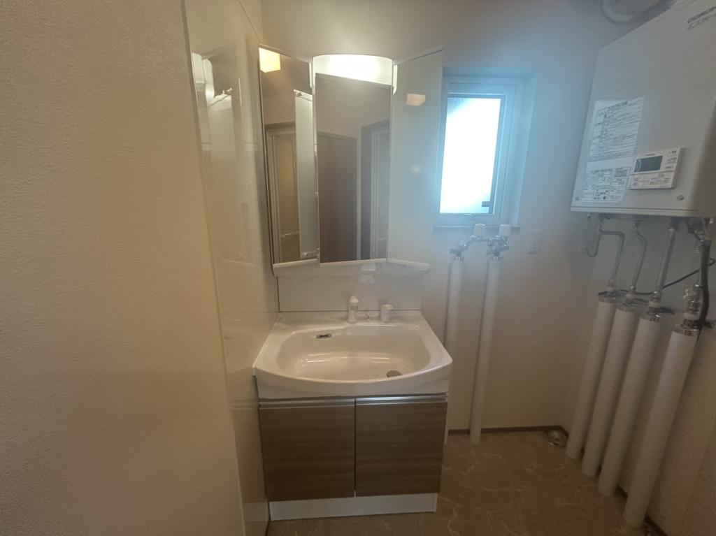 【商談中】帯広市西15条南32丁目　新築物件　A棟 内観