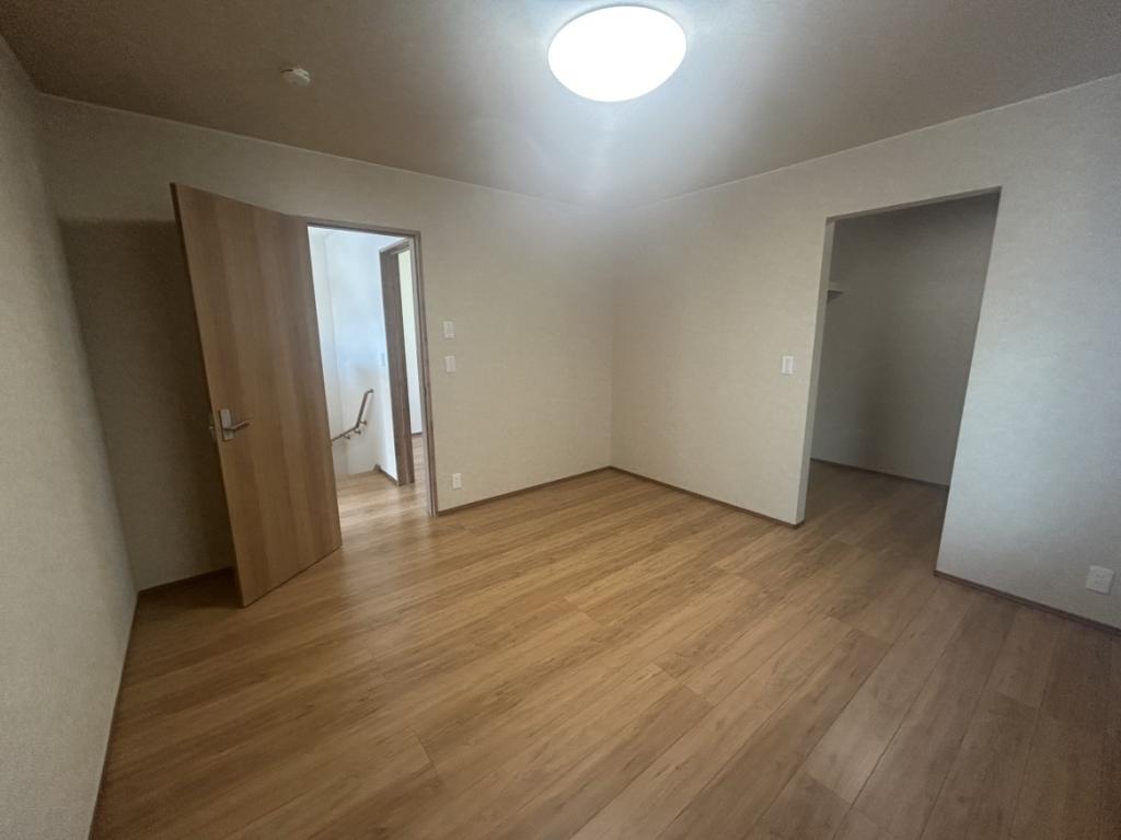 【商談中】帯広市西15条南32丁目　新築物件　A棟 内観